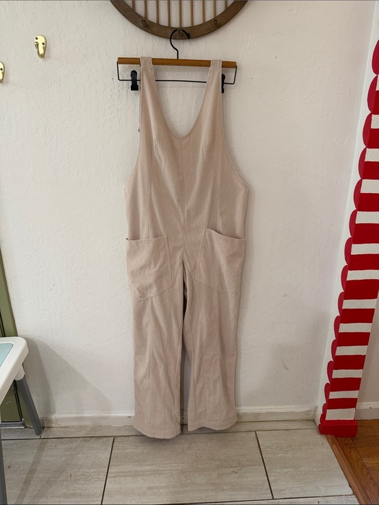 Pants - Oversized cream tan corduroy style pull on adjustable strap jumpsuit overalls s